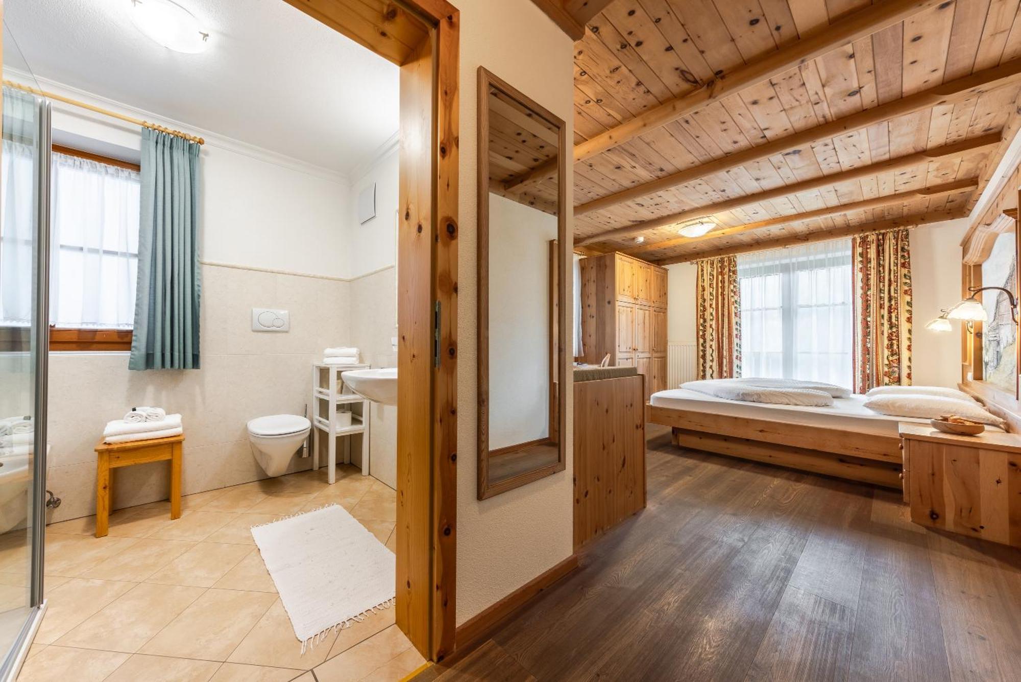 Hotel Pension Odles San Martino in Badia Eksteriør billede